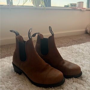 Blundstone Brown Leather Chelsea Boots